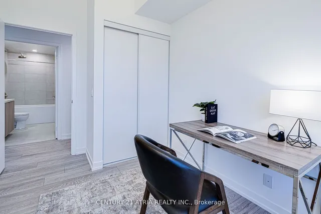 Additional image 14 of 2020 Bathurst St Unit 1806