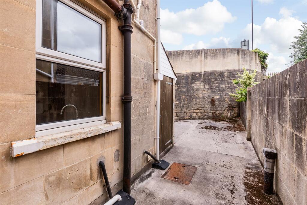 Additional image 13 of Victoria Road, Bath