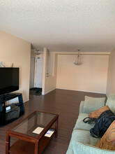 Additional image 4 of 873 Waverley St