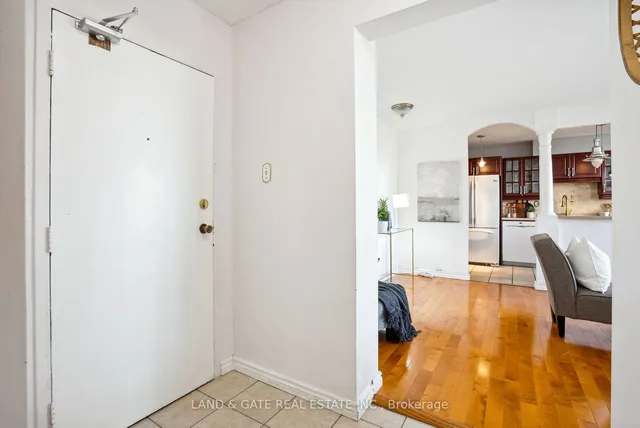 Additional image 5 of 260 Seneca Hill Dr Unit 702