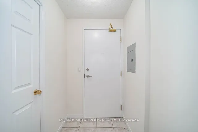 Additional image 21 of 109 Front St Unit 528