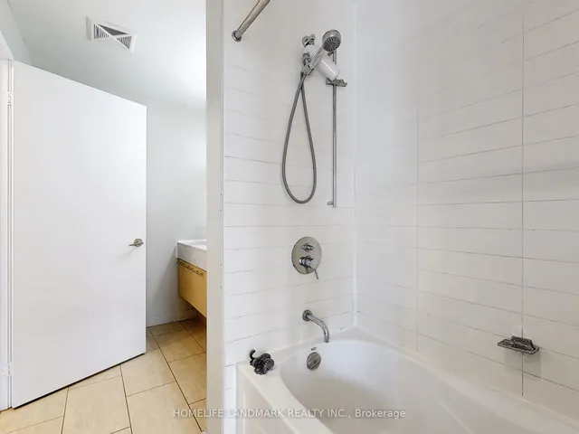 Additional image 17 of 21 Nelson St Unit 1001