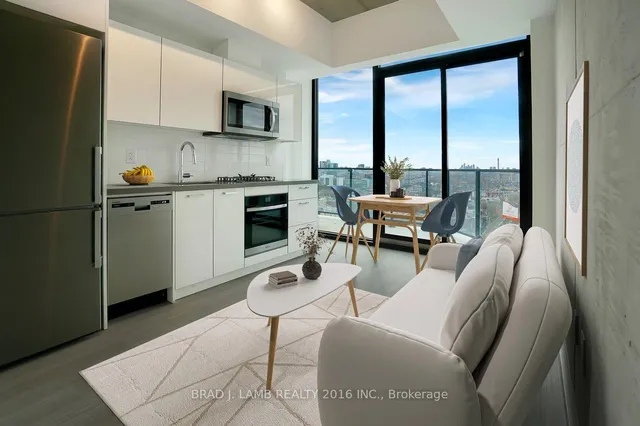 Additional image 2 of 195 McCaul St Unit 1712