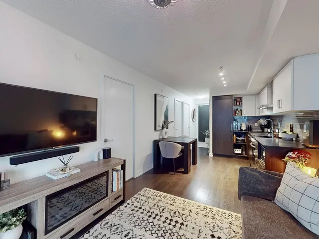 Additional image 6 of 125 Redpath Ave Unit 307