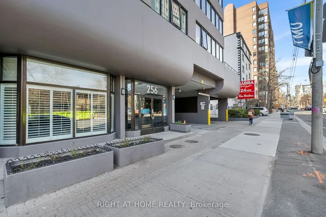 Additional image 26 of 256 Jarvis St Unit 5A