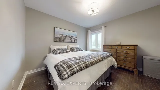 Additional image 12 of 85 Laurel Ave