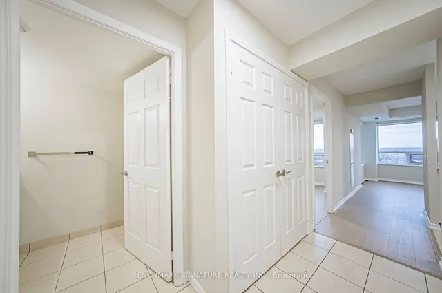 Additional image 7 of 60 Heintzman St Unit 2101