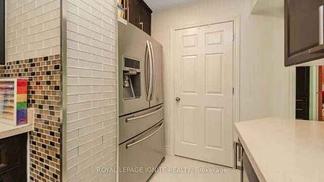 Additional image 19 of 320 Dixon Rd Unit 810