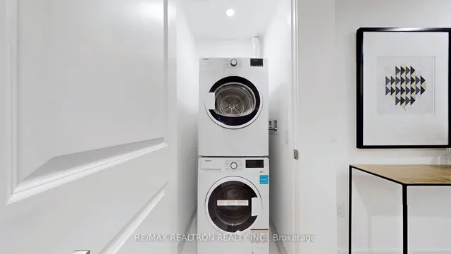 Additional image 32 of 395 BLOOR St Unit 3104