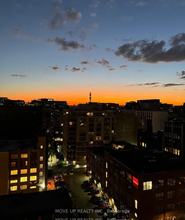 Additional image 22 of 438 King St Unit 1406