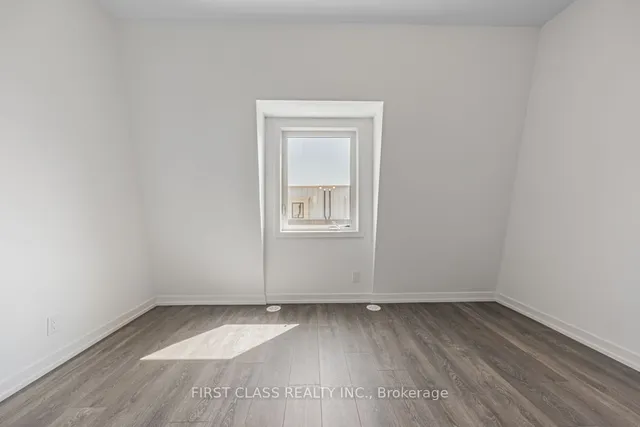 Additional image 22 of 7 Spruce Pines Cres