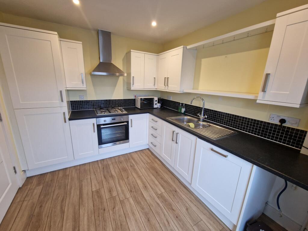 Additional image 16 of Summer House Terrace, Yeovil, Somerset, BA20 1NL