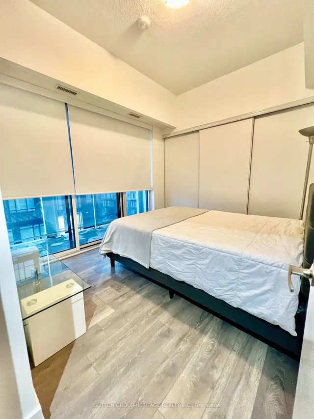 Additional image 12 of 180 Fairview Mall Dr Unit 502