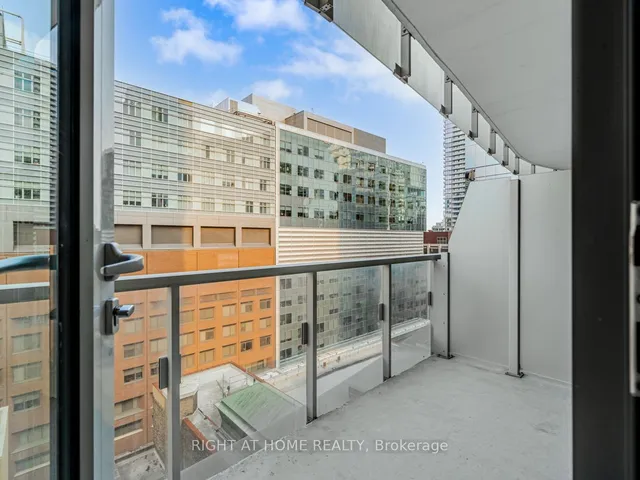 Additional image 24 of 197 Yonge St Unit 1204