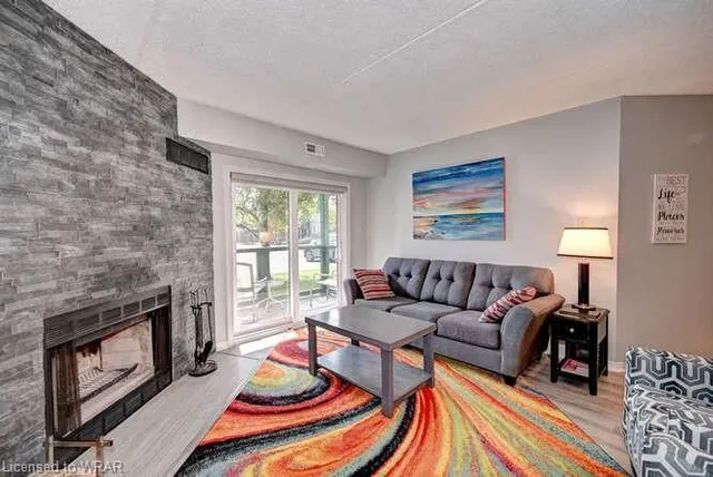 Additional image 7 of 3085 Kingsway Dr Unit 1