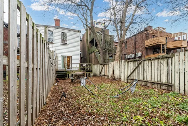 Additional image 29 of 1059 Bathurst St