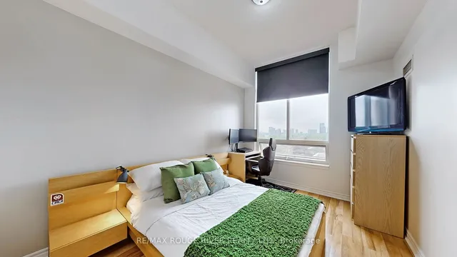 Additional image 15 of 18 Kenaston Gdns Unit 701