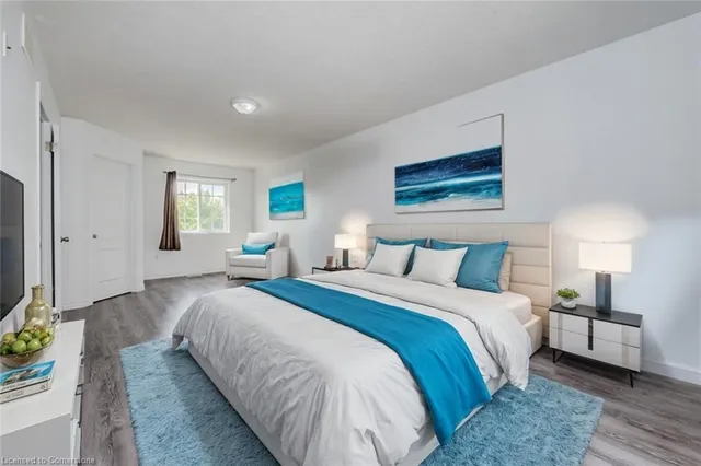 Additional image 25 of 55 Mooregate Cres Unit 8