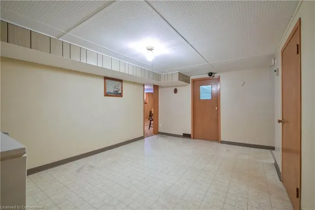 Additional image 24 of 127 Lorraine Ave