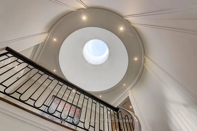 Additional image 18 of 225 Dunforest Ave