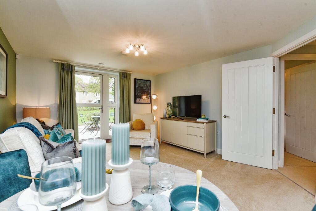 Additional image 9 of Crescent Place, Warminster