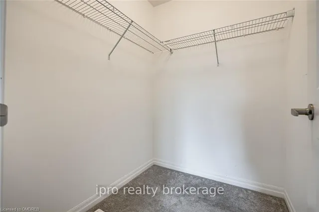 Additional image 30 of 11 SHEDROW Pl