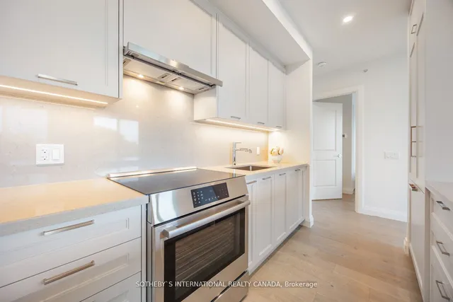 Additional image 13 of 285 Avenue Rd Unit 501