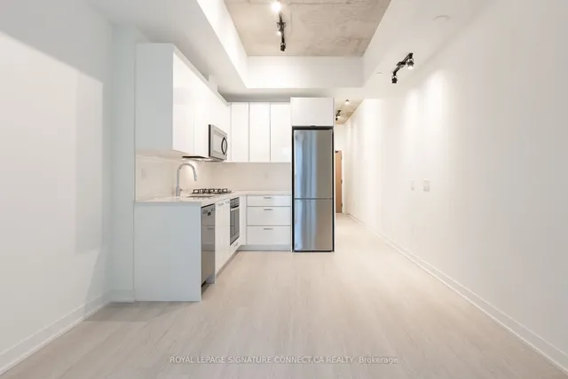 Additional image 7 of 195 McCaul St Unit 714