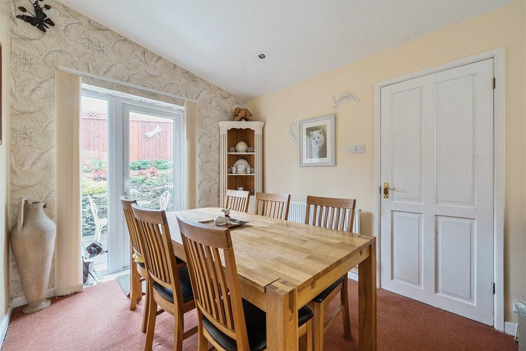 Additional image 4 of Monks Dale, Yeovil