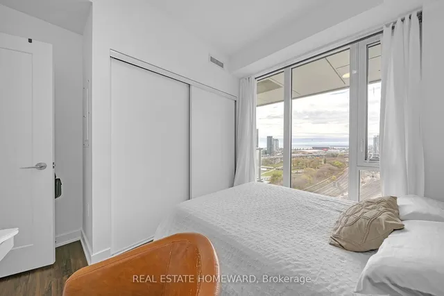 Additional image 8 of 27 Bathurst St Unit 1704W