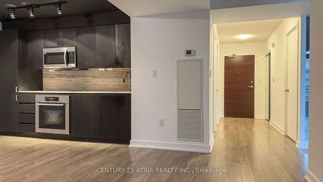 Additional image 32 of 10 Capreol Crt Unit 922