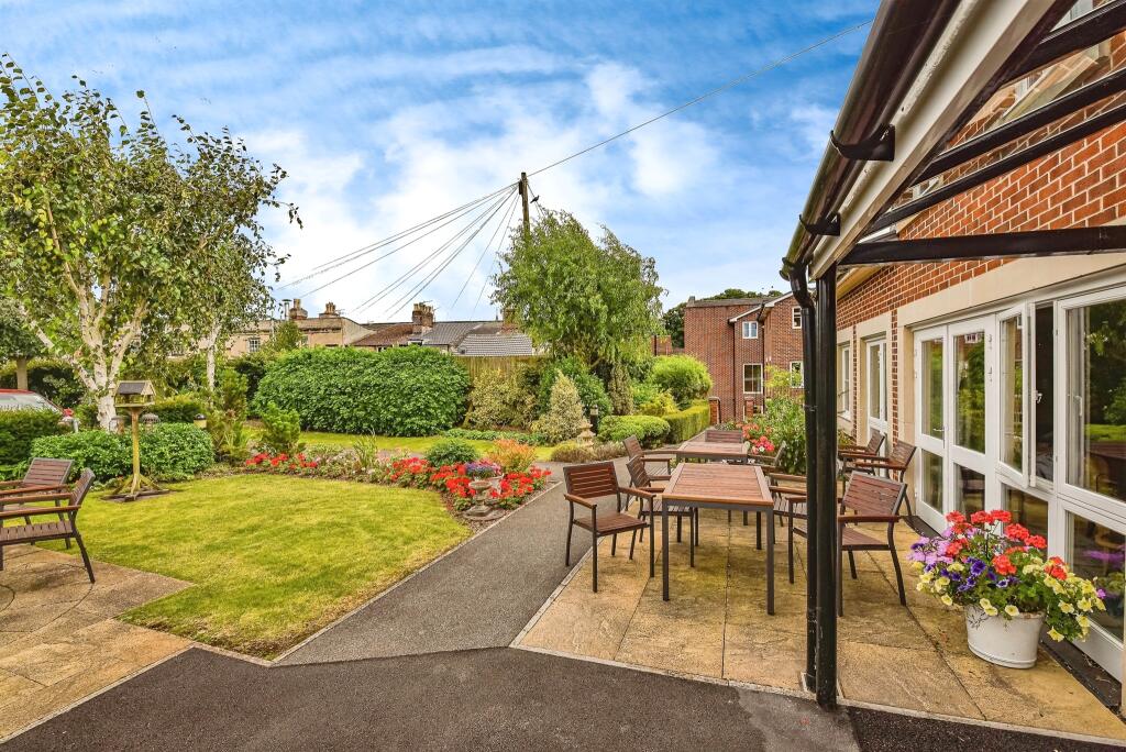 Additional image 14 of George Street, WARMINSTER