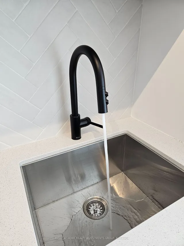 Additional image 20 of 36 Zorra St Unit 3211