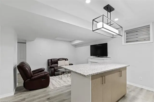 Additional image 43 of 100 High Acres Cres