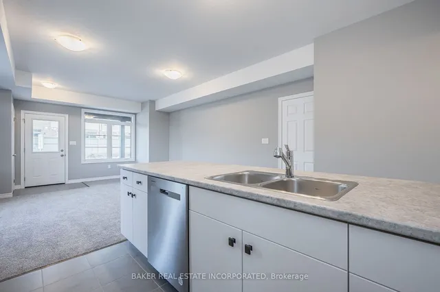 Additional image 5 of 2 Oat Lane Unit 2