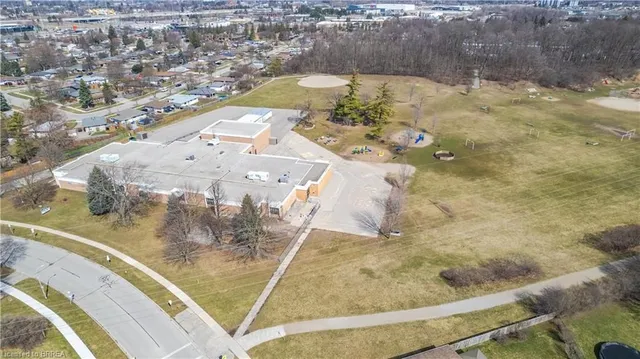 Additional image 8 of 581 Strasburg Rd