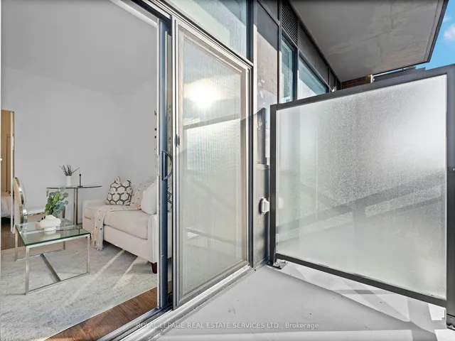 Additional image 37 of 286 Main St Unit 215