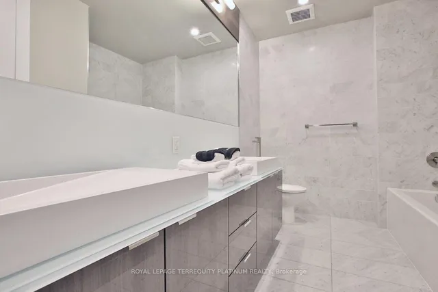 Additional image 23 of 300 Front St Unit 4802