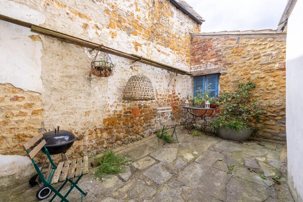 Additional image 16 of London House, Bailey Hill, Castle Cary, Somerset, BA7