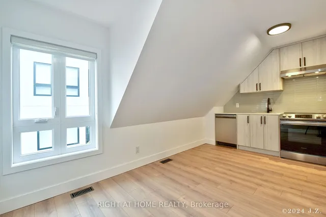 Additional image 33 of 50A Lanark Ave