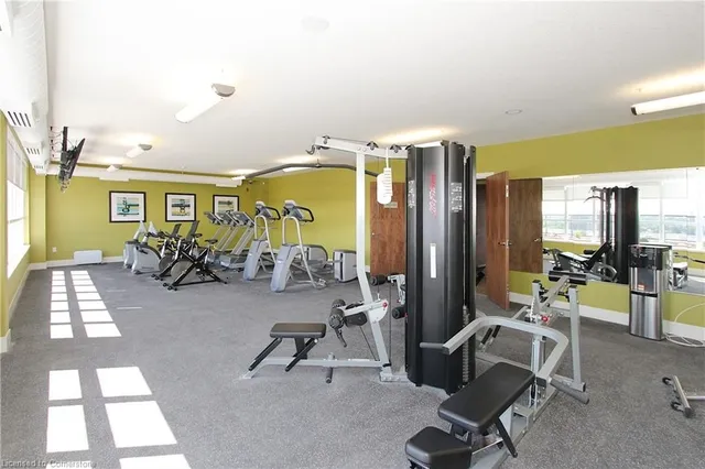 Additional image 43 of 112 Benton St Unit 604