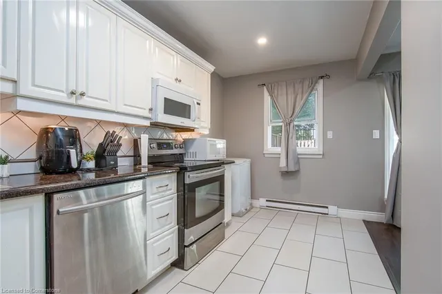 Additional image 18 of 48 Windom Rd Unit G