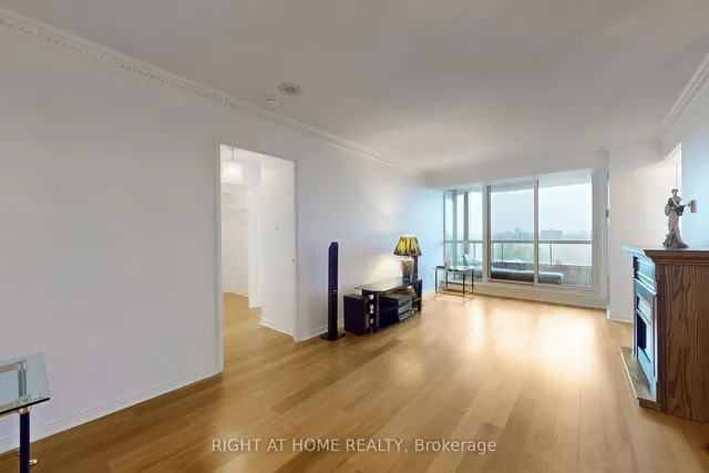 Additional image 14 of 10 Guildwood Pkwy Unit 1131