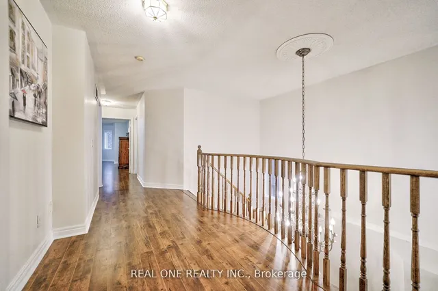 Additional image 18 of 41 Timbercreek Crt