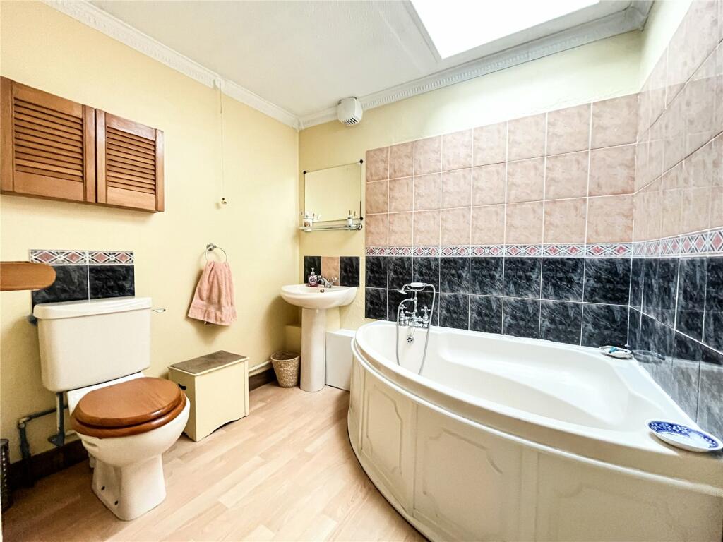 Additional image 12 of The Ball, Bratton