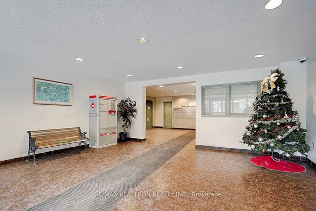 Additional image 4 of 100 Mornelle Crt Unit 1083