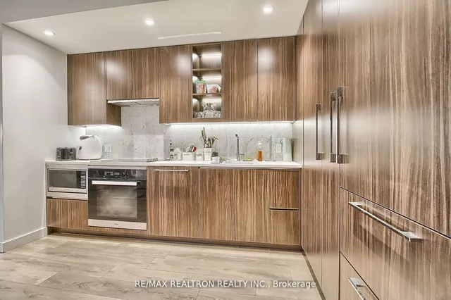 Additional image 9 of 95 McMahon Dr Unit 3108