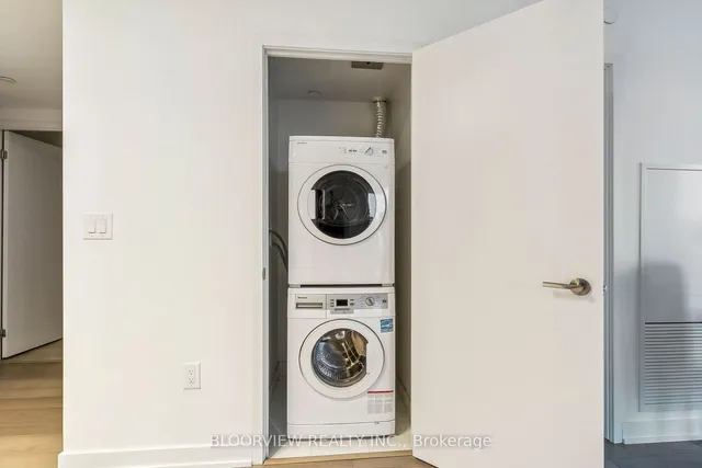 Additional image 9 of 11 Wellesley St Unit 3102