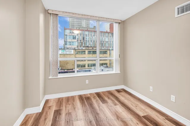Additional image 22 of 43 Eglinton Ave Unit 605