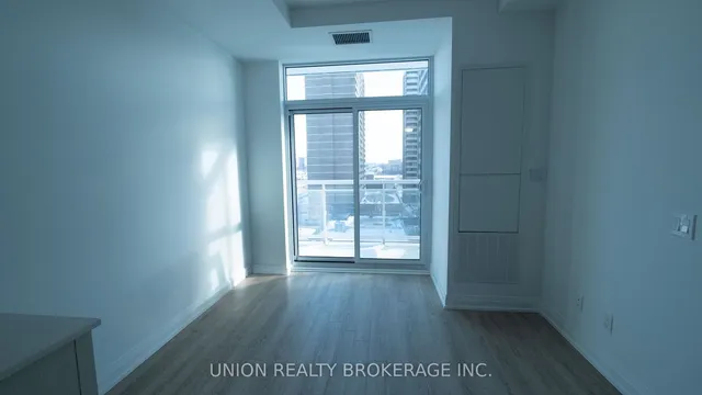 Additional image 7 of 286 Main St Unit 606